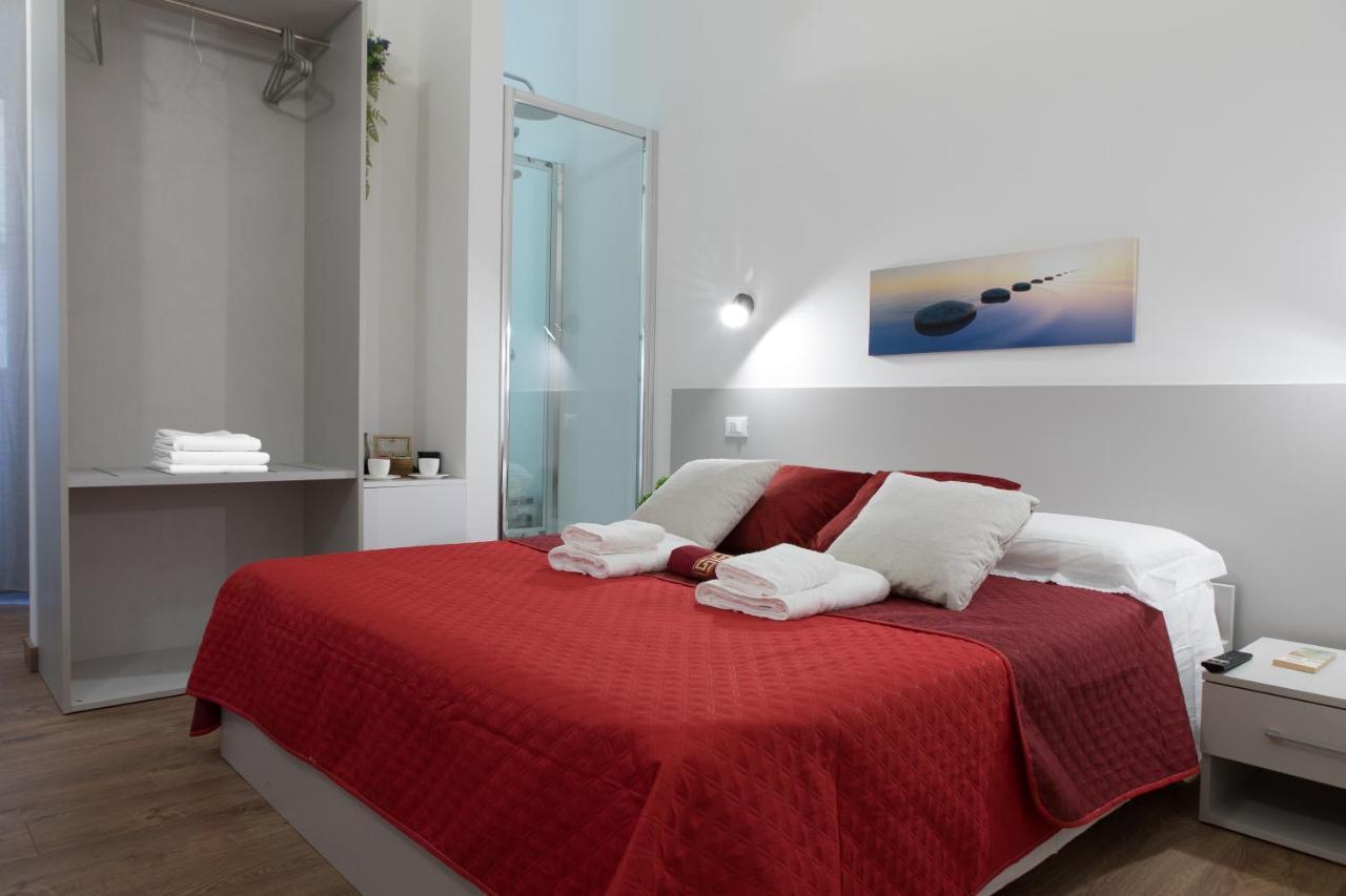 טרצ'ינה Luxury Suite - Teatro Romano - Duomo - Centro Storico Wi-Fi מראה חיצוני תמונה