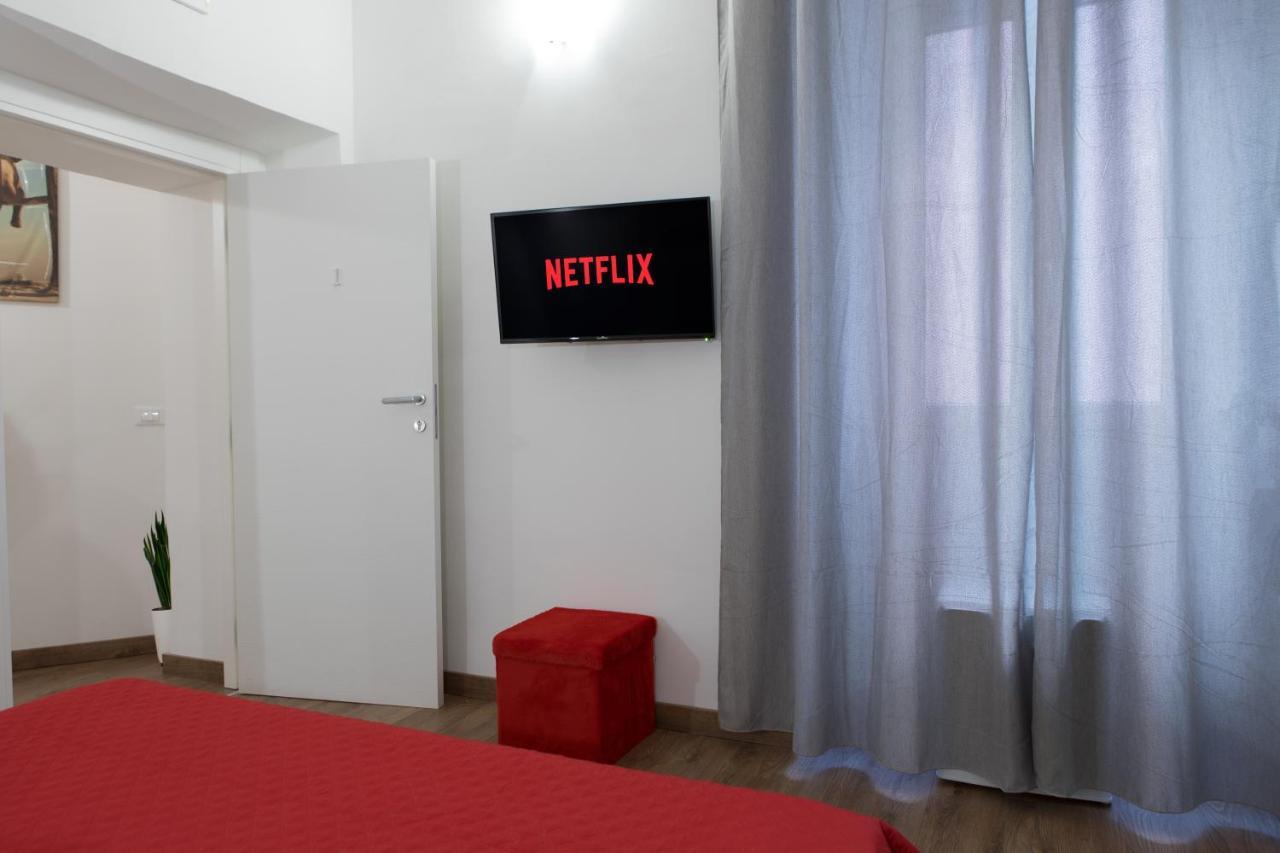 טרצ'ינה Luxury Suite - Teatro Romano - Duomo - Centro Storico Wi-Fi מראה חיצוני תמונה